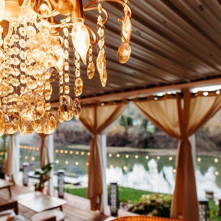Boho Manor Hotell Monte Rio Eksteriør bilde